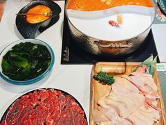 -椰子湾·海南火锅·糟粕醋·椰子鸡(正大广场店)