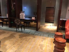 -广州卡丽酒店(大金钟路地铁站店)