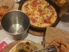 -必胜客(尹山湖歌林公园店)
