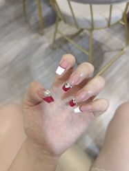 -UGIRL有个美甲