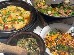 -费大厨辣椒炒肉(高铁吾悦广场店)
