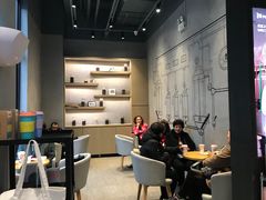 -瑞幸咖啡(118广场店)