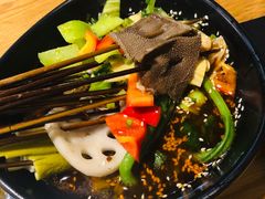 -怂嘴冷锅串串&乐山烧烤(中赢康康谷店)