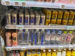 零售区-全家便利店(王府井大街店)