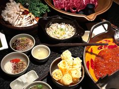-三出山火锅(南京万象天地店)
