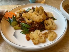 -套娃酒店-中餐厅