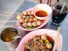 -榮泰米粉湯(Left Shop)