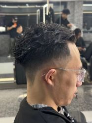 -厘里·salon
