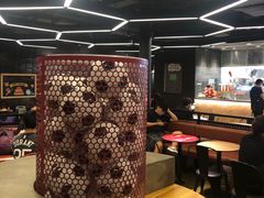 大堂-肯德基(孝陵卫地铁站店)