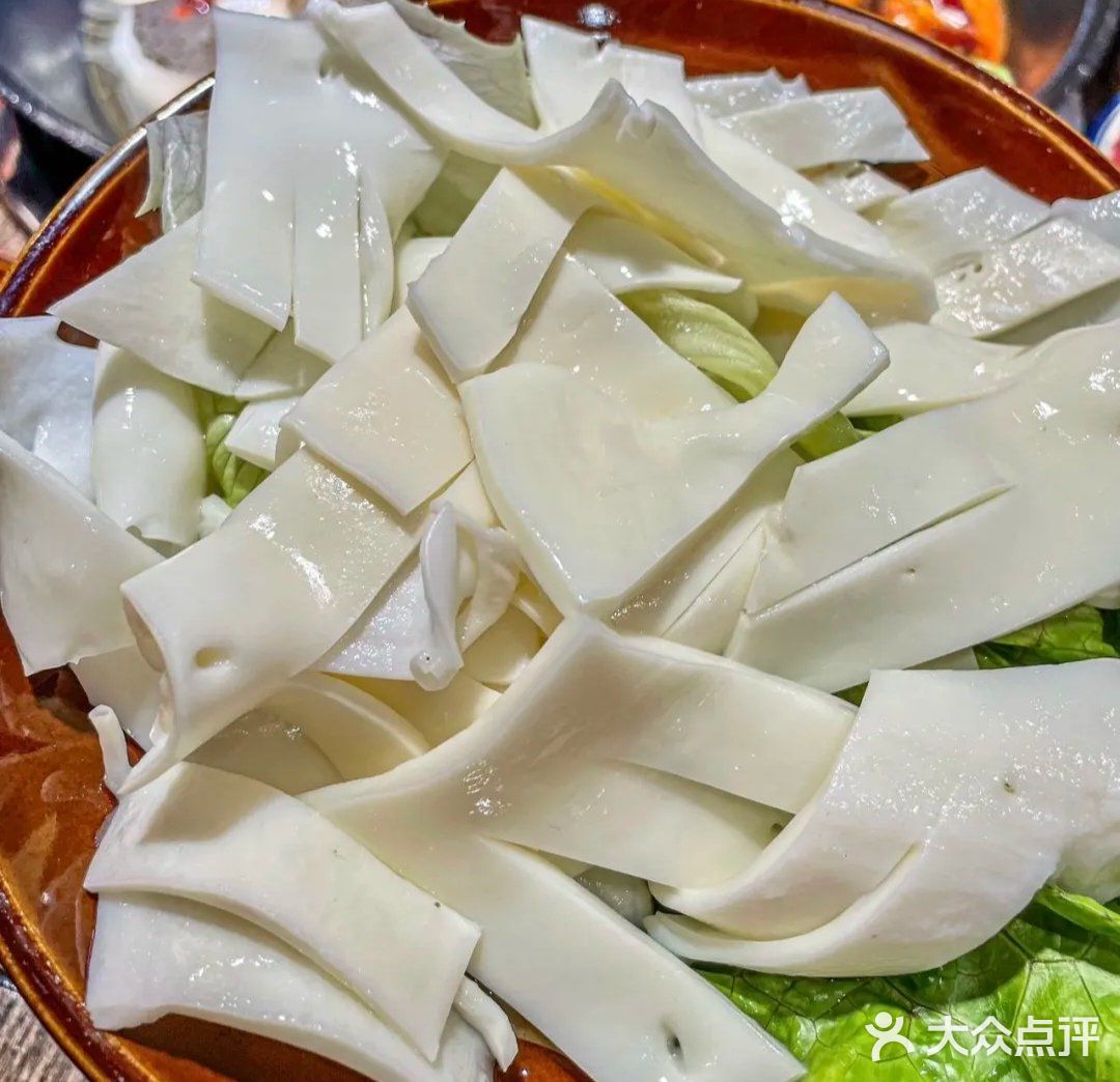 今天尝鲜火锅，辣到飞起！