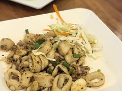 炒鱿鱼圈-两兄弟Song Pee Nong(2号店)