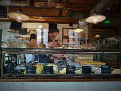 面包甜点陈列柜-仙峰天然面包(迎宾路店)