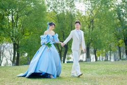 -巴黎春天婚纱摄影(临安店)