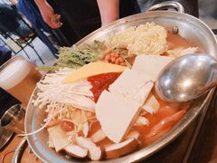 部队火锅-富乐满韩国正宗炸鸡韩国料理(虹泉路店)