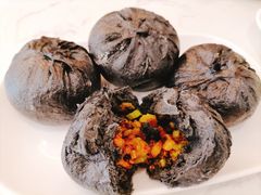 -李与白包子铺(桐梓林店)
