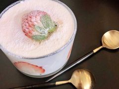 鲜奶油草莓蛋糕-CAFE'IN精品咖啡体验空间(小寨店)