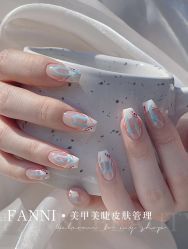 点击看大图 -Fanni美甲美睫皮肤管理