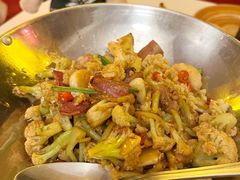 -龙门阵茶屋川菜馆(武康路店)