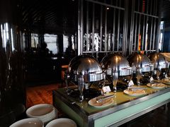 自助取餐区-唐拉雅秀酒店-西锦汇空中BBQ·思创餐厅