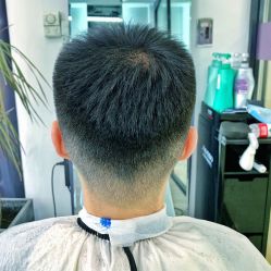-ON STAR SALON