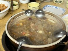 -东巴谷野生菌火锅餐厅