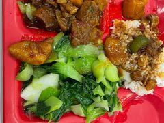 -同济大学本部学苑饮食广场