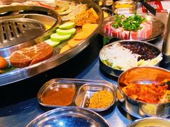 -哈哈碳都·牛肋条无限自助烤肉(台江万达店)