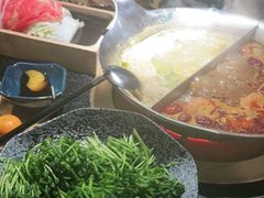 -湊湊火锅·茶憩(上海合生汇店)
