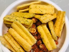 锅巴小吃-俏牛哥鲜牛肉牛肆馆(重庆天地店)