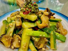 醋黄瓜蜇头-小船渔村•大连菜•大连焖鱼(明泽街店)
