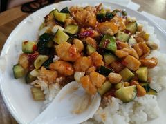 酱爆鸡丁盖饭-西北朗益和穆斯林餐厅