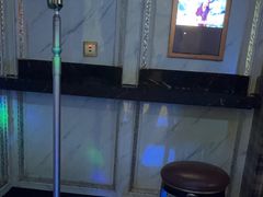 -皇马纯KTV·量贩·聚会(民治店)