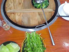 -曹丞相·地锅鸡·地锅鱼(武林店)