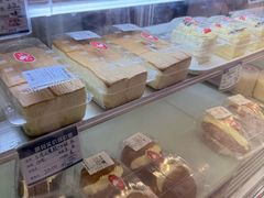 -白玉兰食品甜凤店(合生汇店)
