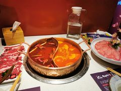吊龙-牛村来人潮汕牛肉火锅(西单店)