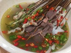 -嘉州叶婆婆钵钵鸡(建设路店)