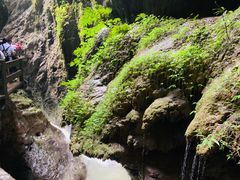 -龙水峡地缝景区