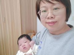 -鲸鱼妈妈月嫂/育婴师定制