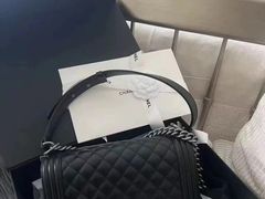 -小飞侠奢侈品回收 寄卖 养护(宝山宝龙广场店)