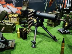 -都市枪神实弹射击俱乐部