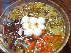 -黑白电视长沙小吃(美林M·LIVE天地东座店)