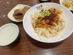 -晋宝章大同刀削面(月坛店)