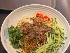 -康师傅私房牛肉面(申虹店)