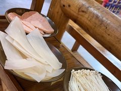 -锅来乐地锅鸡(安亭店)