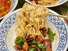 -李与白包子铺(桐梓林店)
