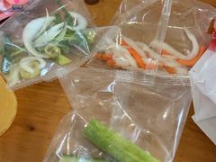-Bánh Mì Huynh Hoa