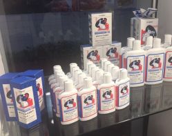 门面-气味图书馆