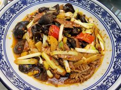 -铜锣湾·有麝自然香(重庆新天地店)