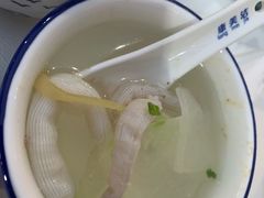 -三亚火车头万人海鲜广场