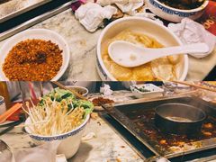 -月满大江火锅(总府路店)